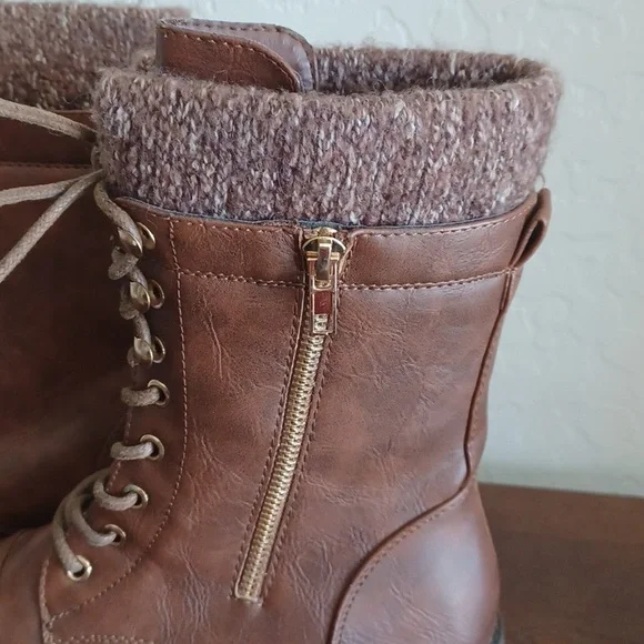NWOT Lace Up Combat Boots Brown Womans Size 6.5 - Picture 5 of 9